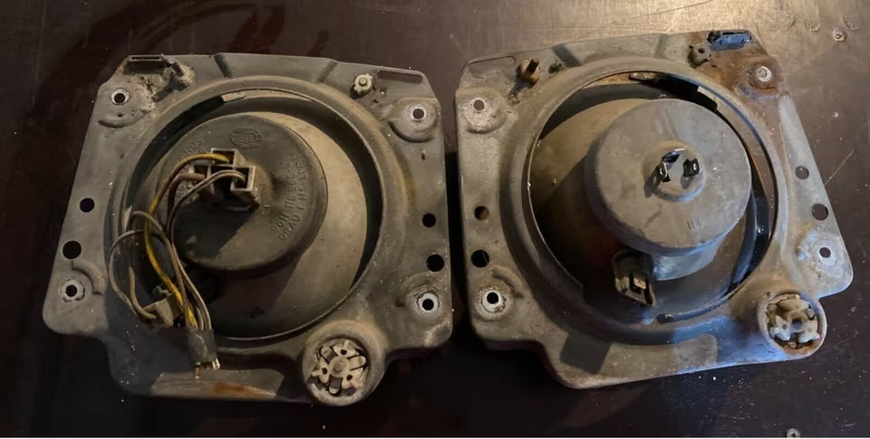 VW Golf 2 Frontscheinwerfer 9gh116966 Hella