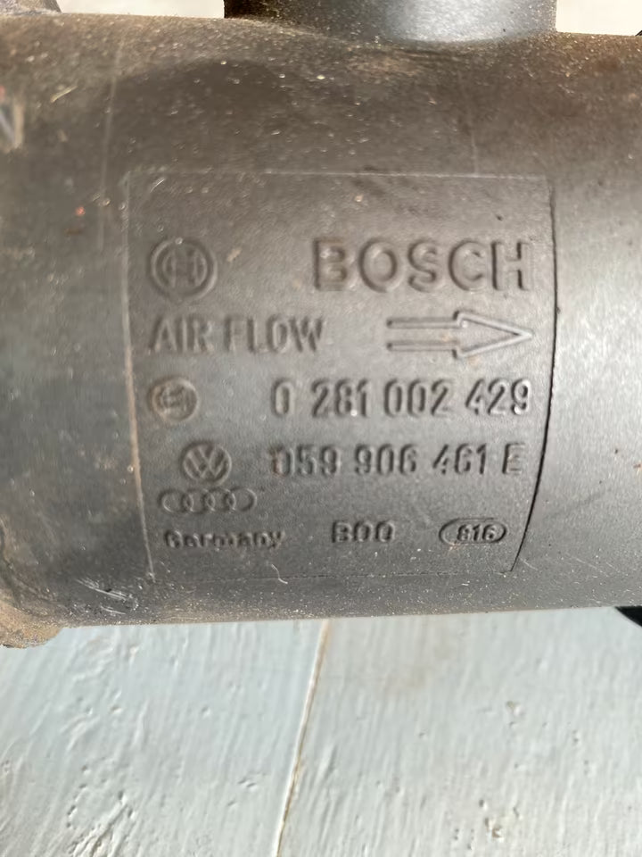 VW /Audi Ansaugrohr Luftmassenmesser 4B0129627A/ 0281002429