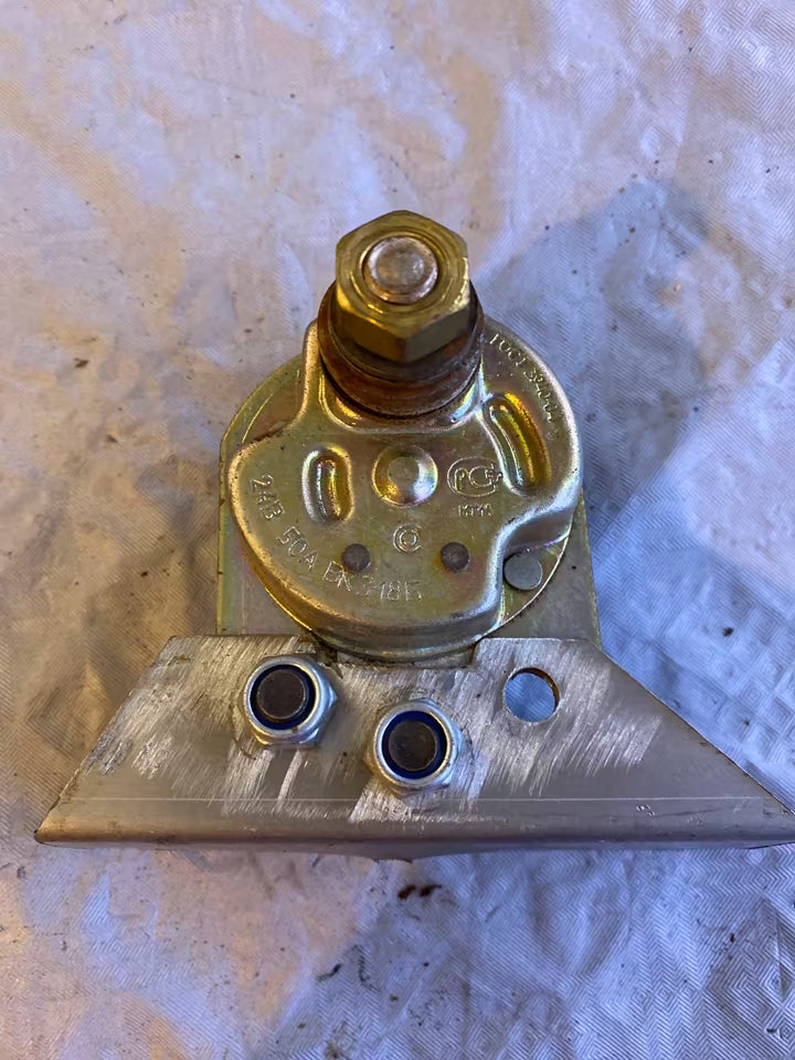 VW LT Masseschalter VK 318 B (Flagge) 24V/50A "Massen"-Schalter