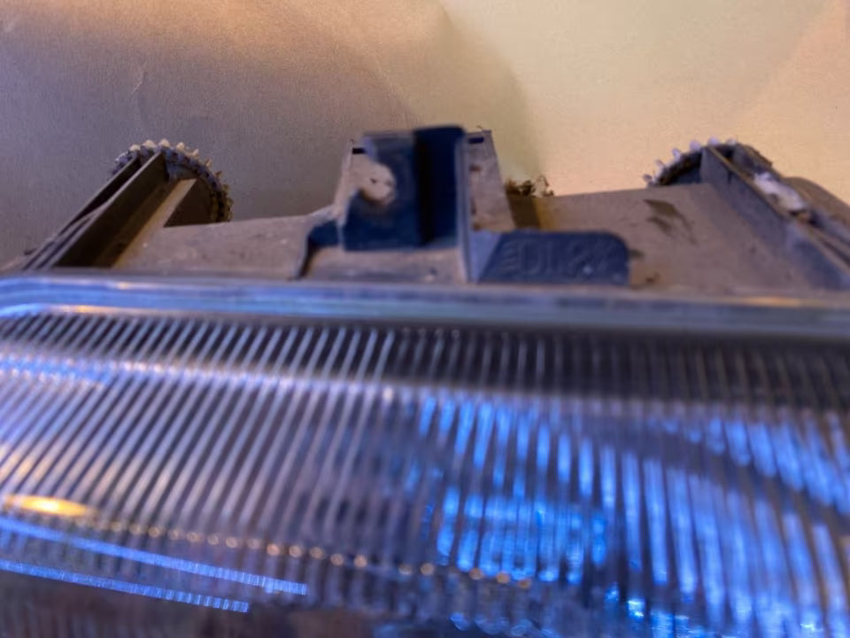 VW Caddy Polo Frontscheinwerfer rechts und Blinker