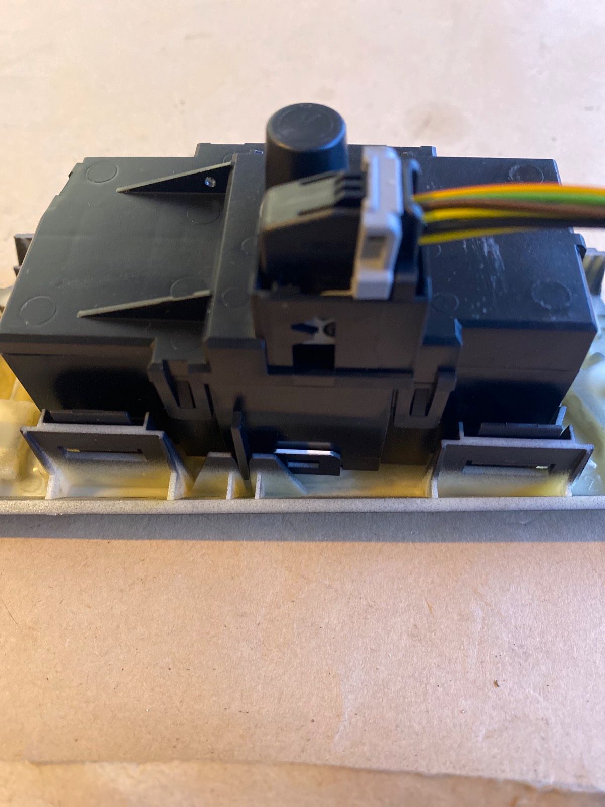 BMW E91 Bj.07 Lichtschalter mit Blende 6932972