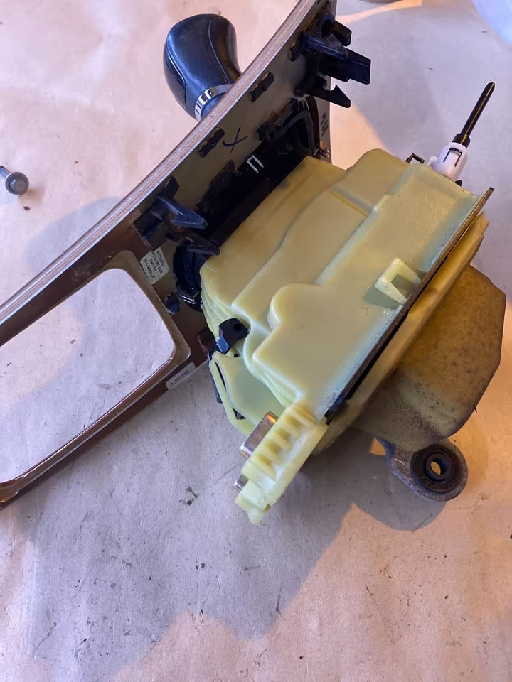 W203 Schaltkulisse Automatik a2092670324