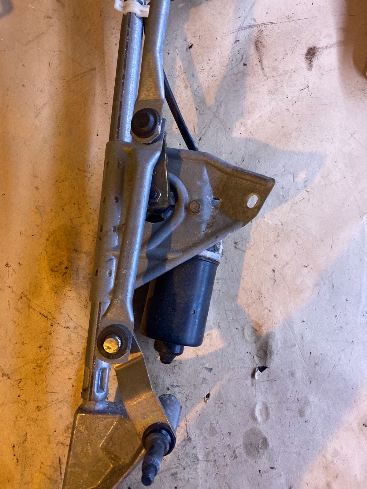 Mercedes W203 CL203 Wischergestänge & Motor A2038200342