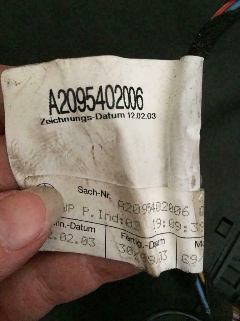Mercedes W203 - A2095402006 Relaikasten