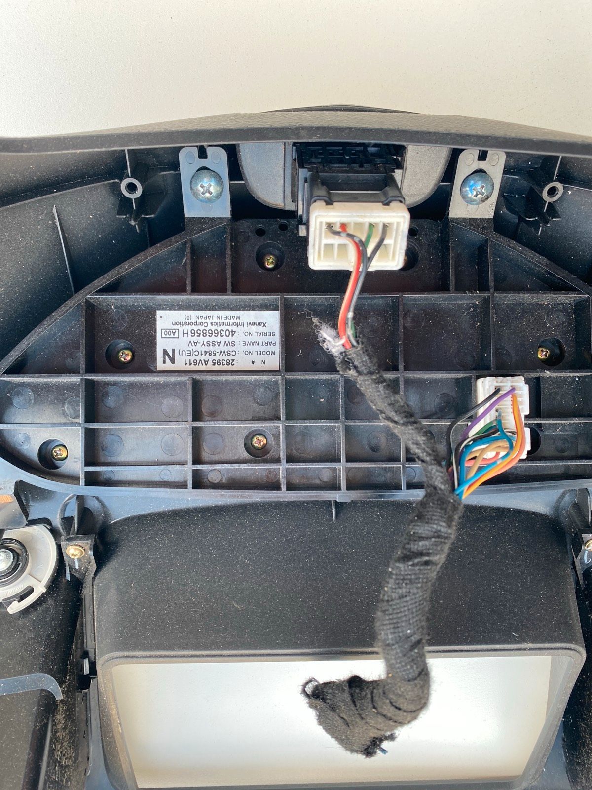 Nissan Primera Mittelkonsole P12