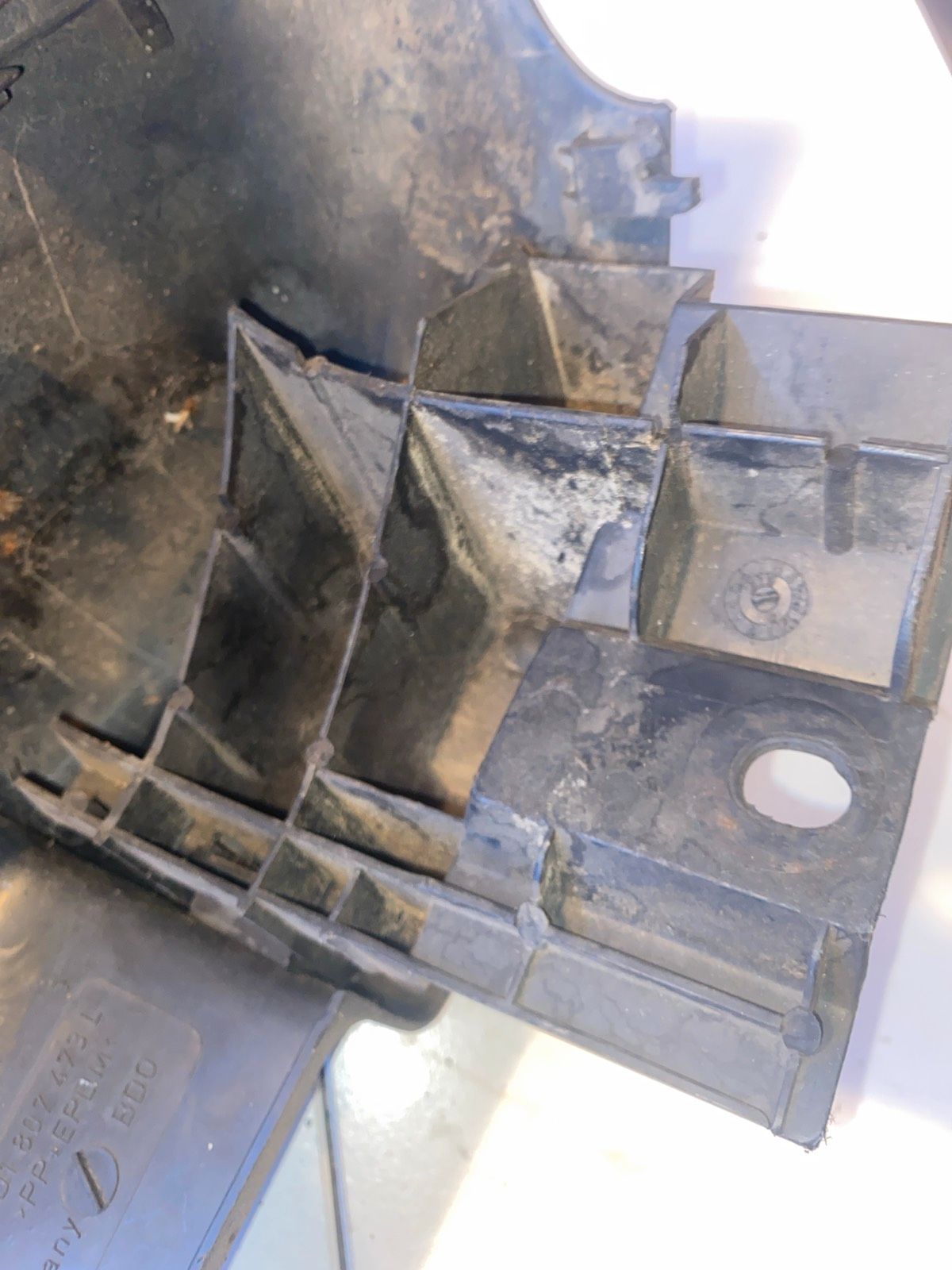 VW LT 35 Stoßfängerecke Links hinten 2D180747L