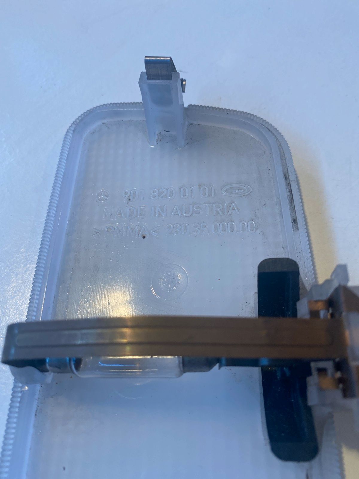 VW LT 35 Innenraumbeleuchtung 2303900000 9018200101