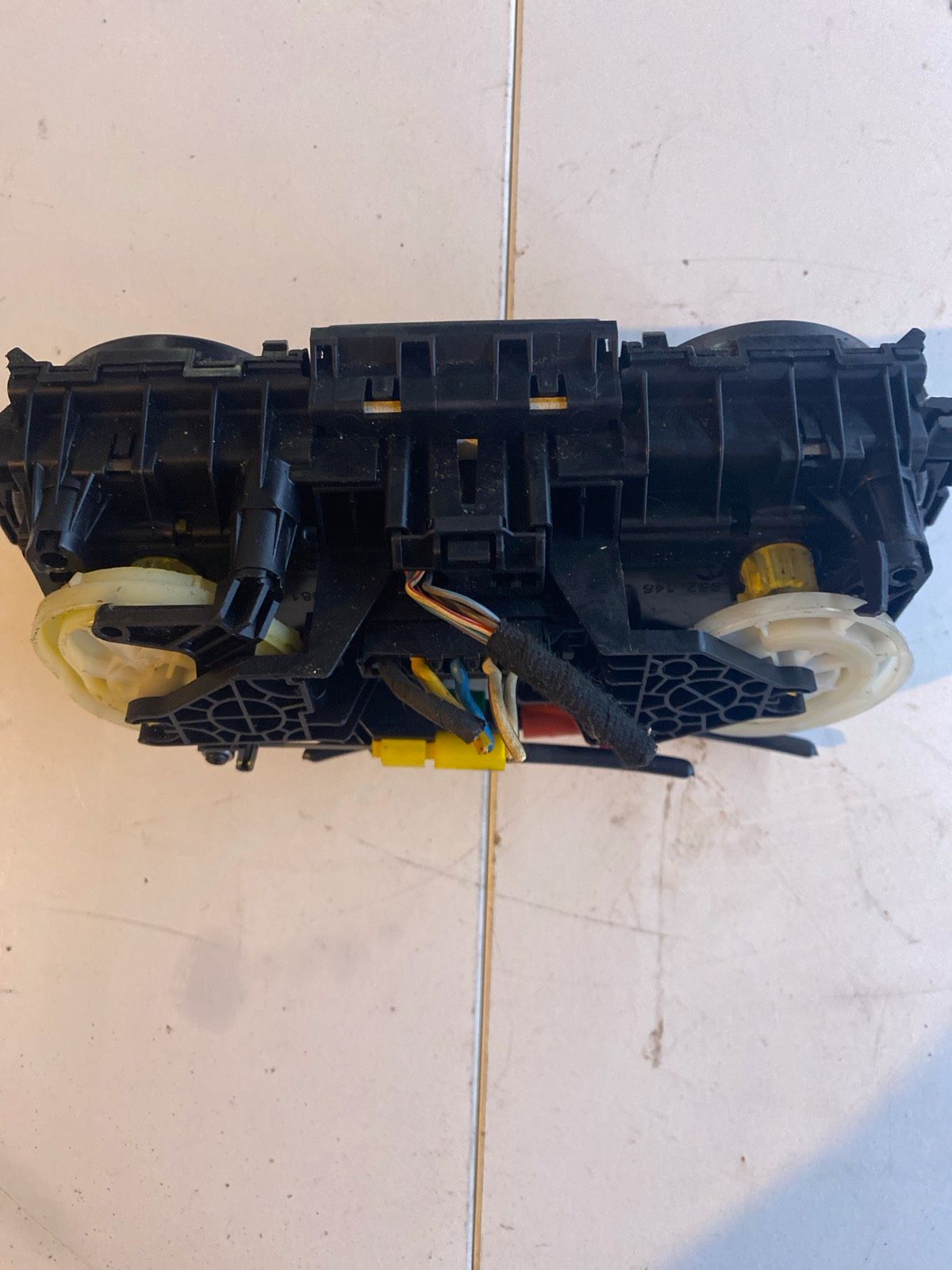 VW T5 Heizungsbedienung 7H0819045A9B9