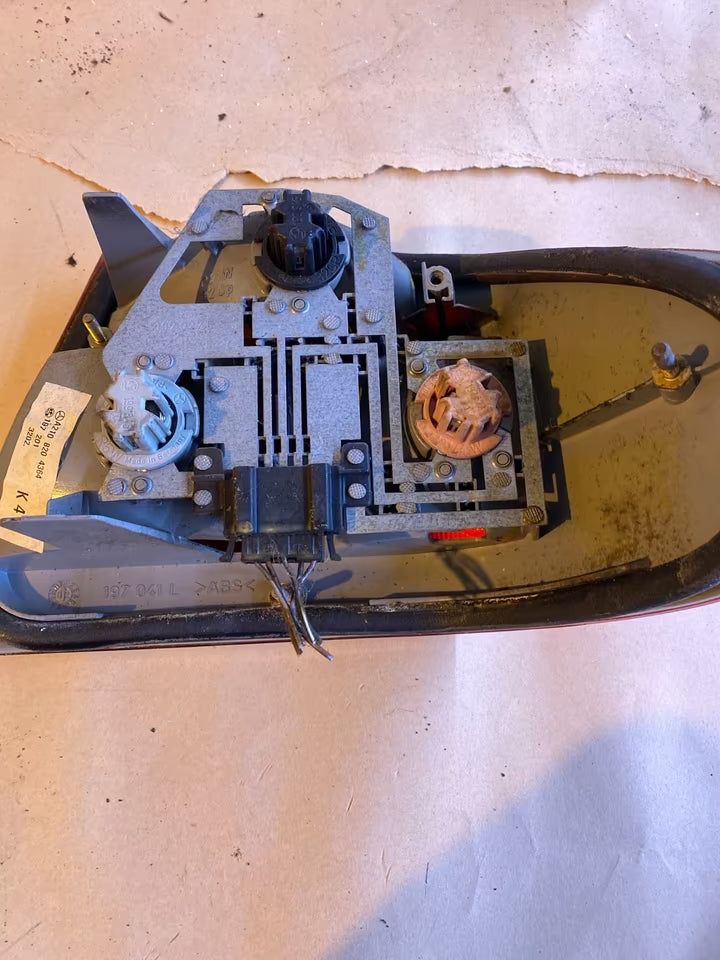 Mercedes W210 Rücklicht Links A2108204364