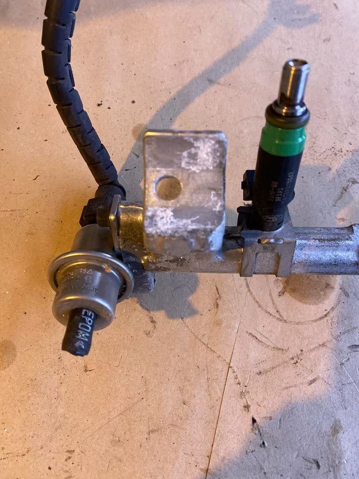 Ford Fusion 1 Einspritzdüsen Set 98MF-BB 4329Q13092