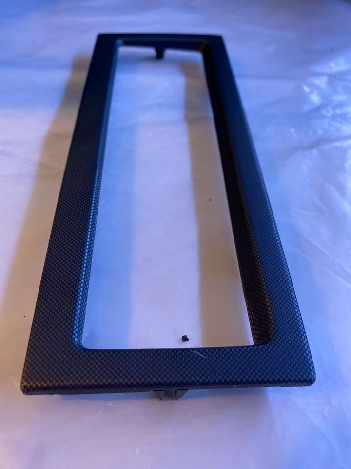 VW Bora/ Golf 4 Blende 1J0907047