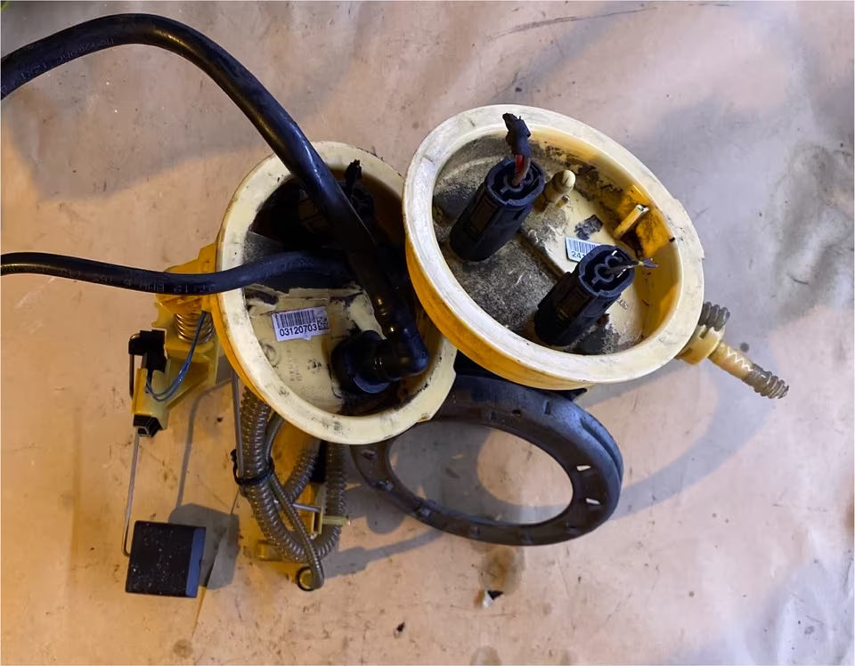 BMW E91 Kraftstoffpumpe 24110701 320d Automatik