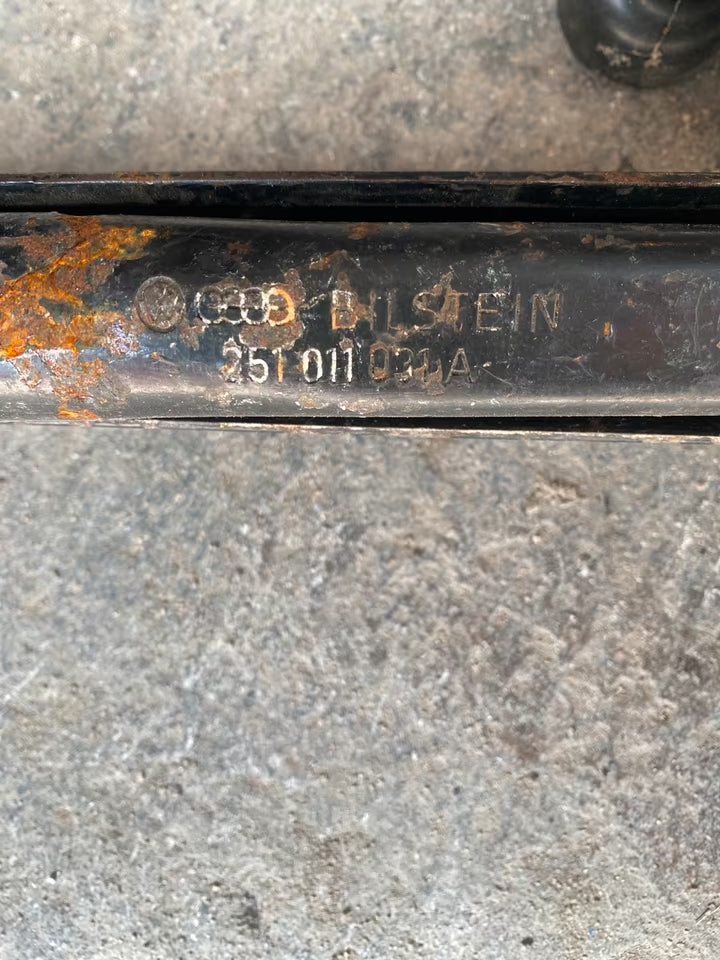 VW T3 Wagenheber 251011031A