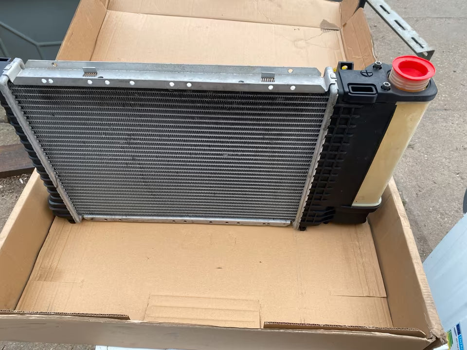 BMW 3, 5er Kühlmittelkühler 8MK376717464