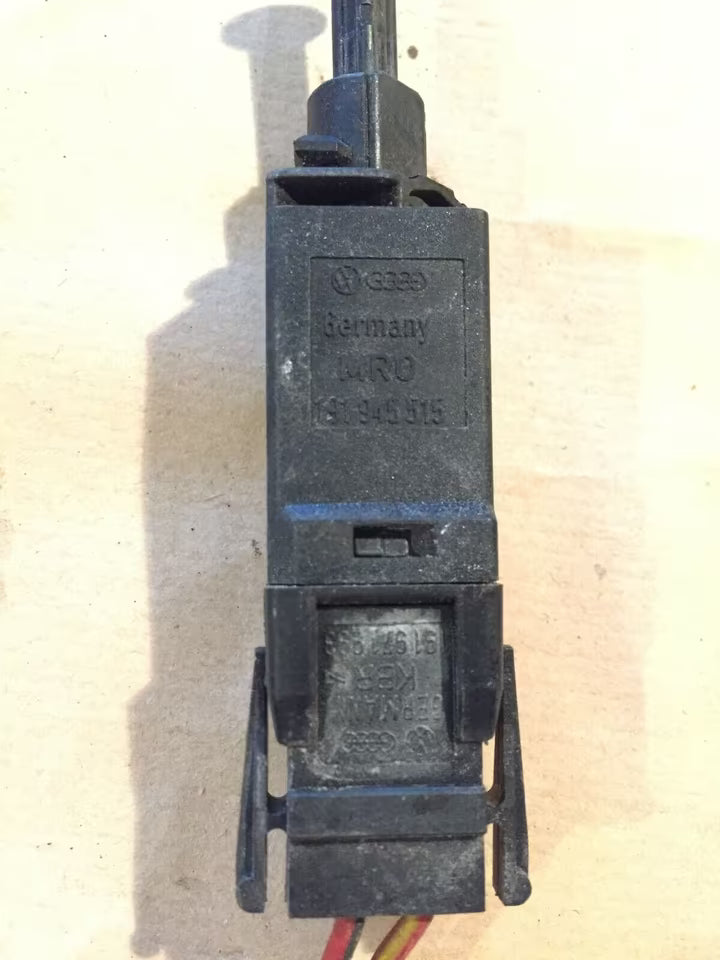 VW Bremslichtschalter 191945515