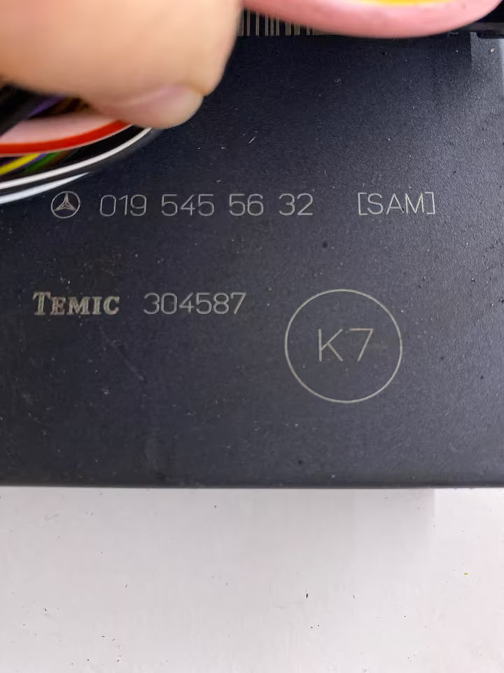 W208 W210 SAM Module 0195455632