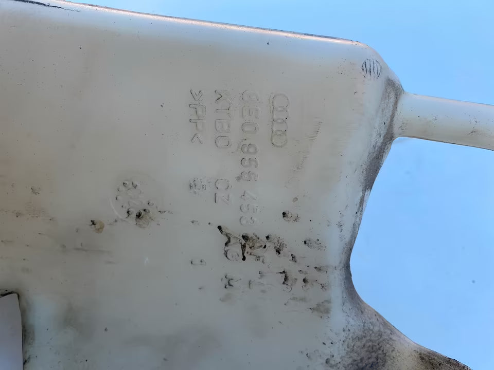Audi A4 B6 scheibenwischwasserbehälter 8E955451 inklusive Pumpe