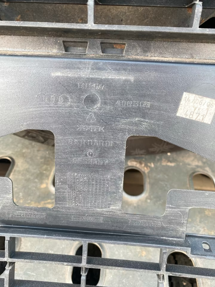 Audi A6 4F Kühlergrill 4F0853651