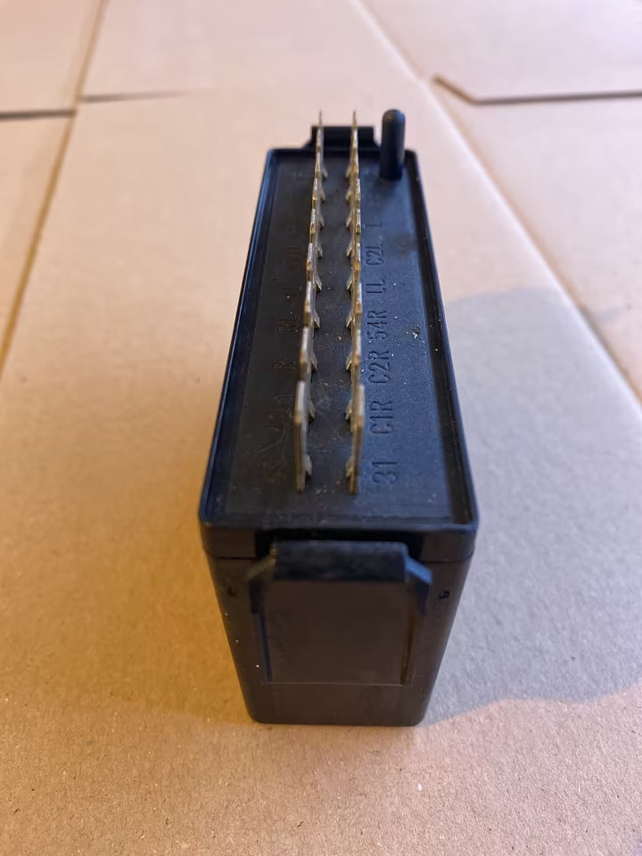 A0035446132 Original MERCEDES Actros Blinkgeber Relais