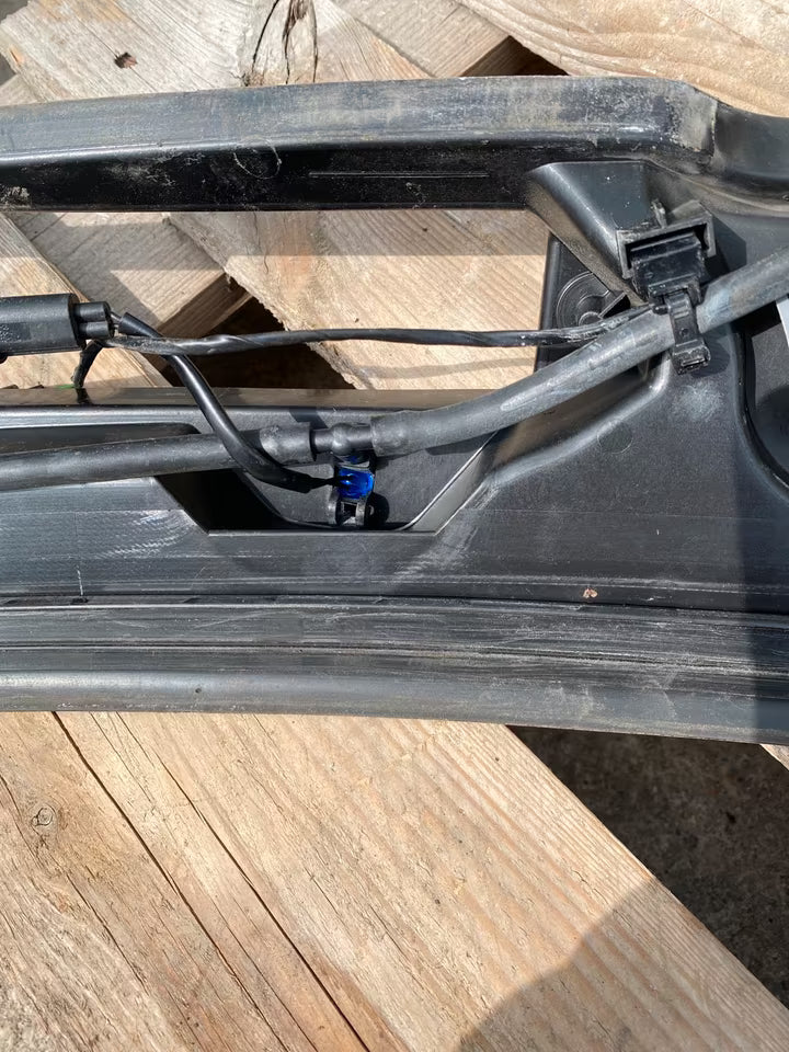 BMW E91 Windlauf Abdeckung