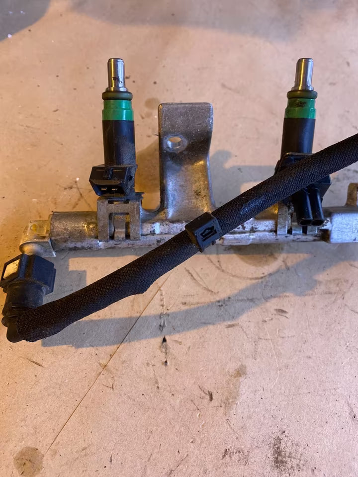 Ford Fusion 1 Einspritzdüsen Set 98MF-BB 4329Q13092