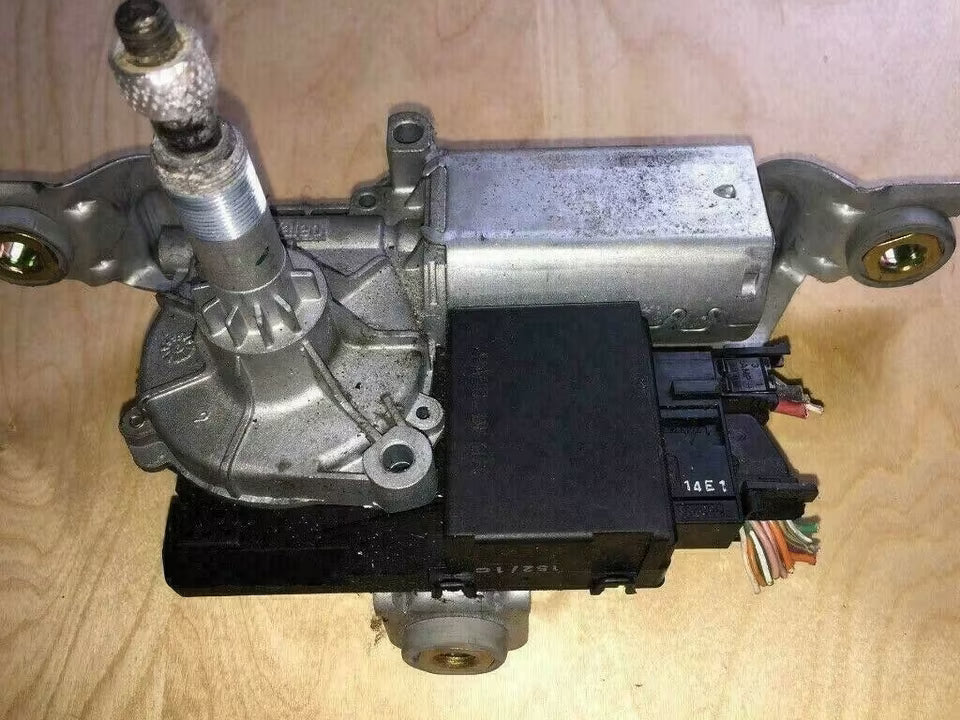 Renault Escape 3 Heckscheibenwischer