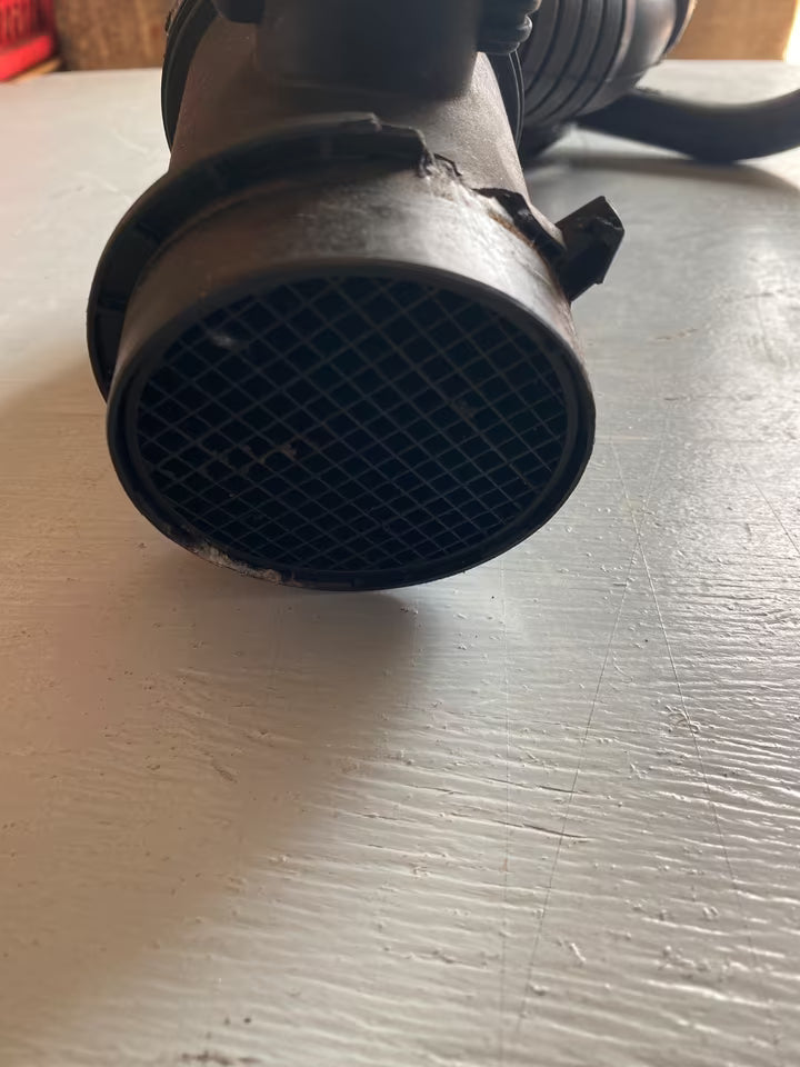 VW /Audi Ansaugrohr Luftmassenmesser 4B0129627A/ 0281002429