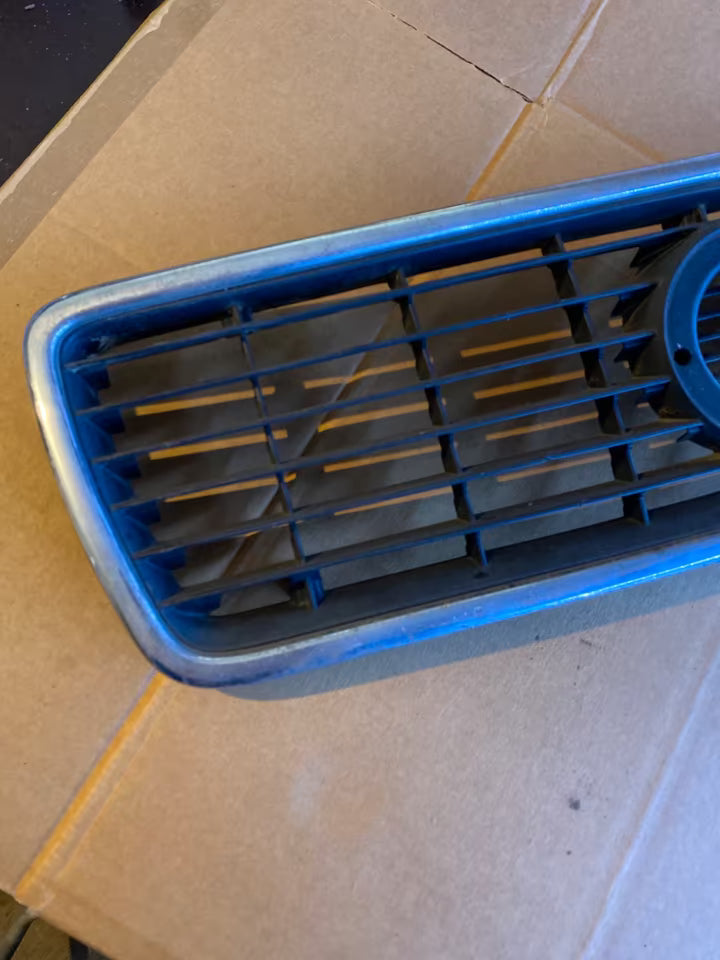 Audi 80 Kühlergrill