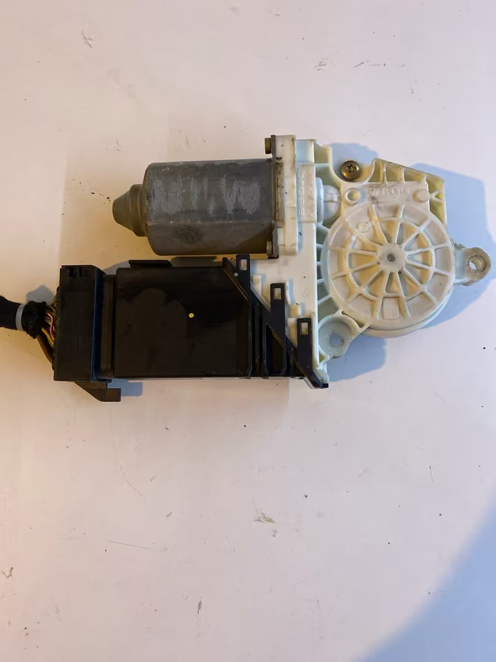 VW Fensterheber links 101387101; 7746002102