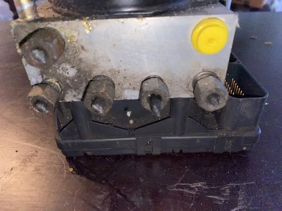 Crysler Voyager ABS Block Hydraulikblock 04686702AA