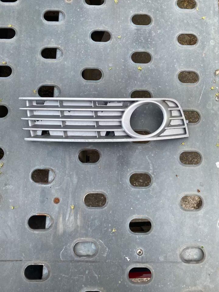 Audi A4 B6 Blende Nebelscheinwerfer
