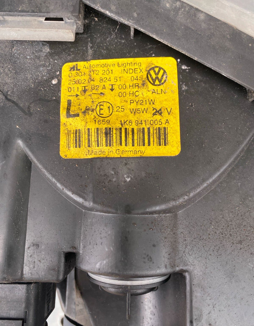 VW Golf 5 Frontscheinwerfer links