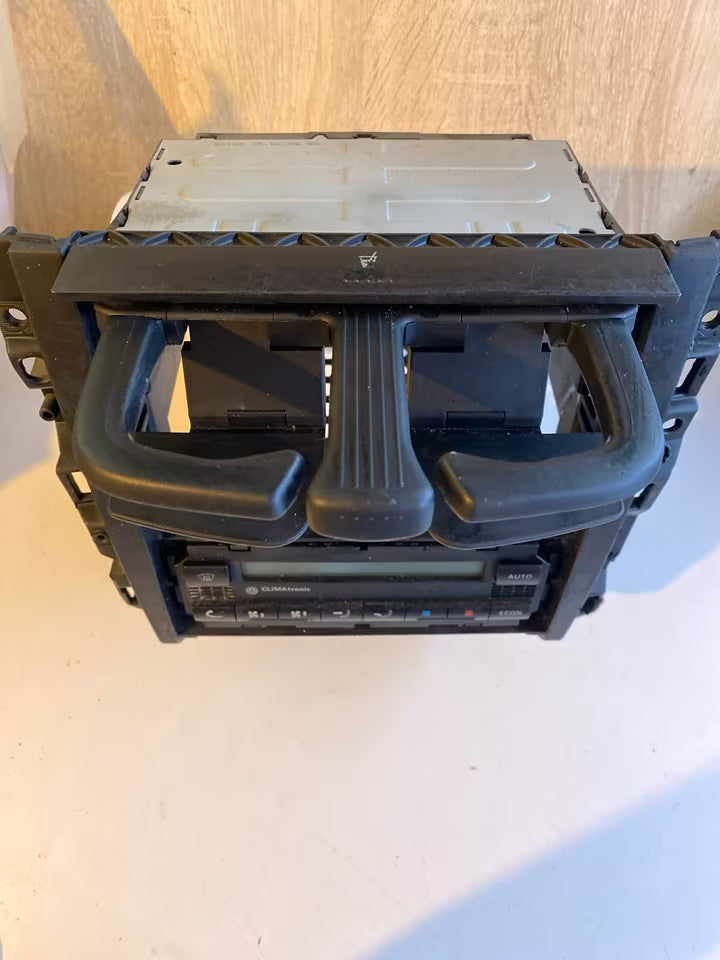 VW Golf 4 Mittelkonsole +Getränkehalter, Klima 1J1858069F