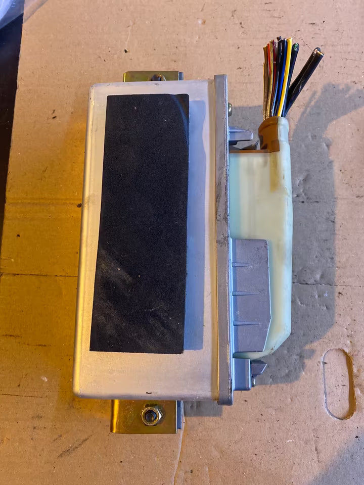 Audi 80 90 100 ABS Steuergerät 443907379C Bosch 0265100037