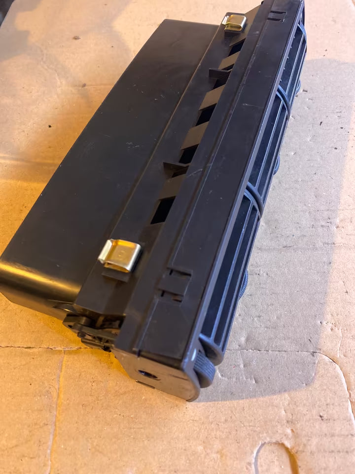 Audi 100 Luftdüse 4A1820951 Mitte