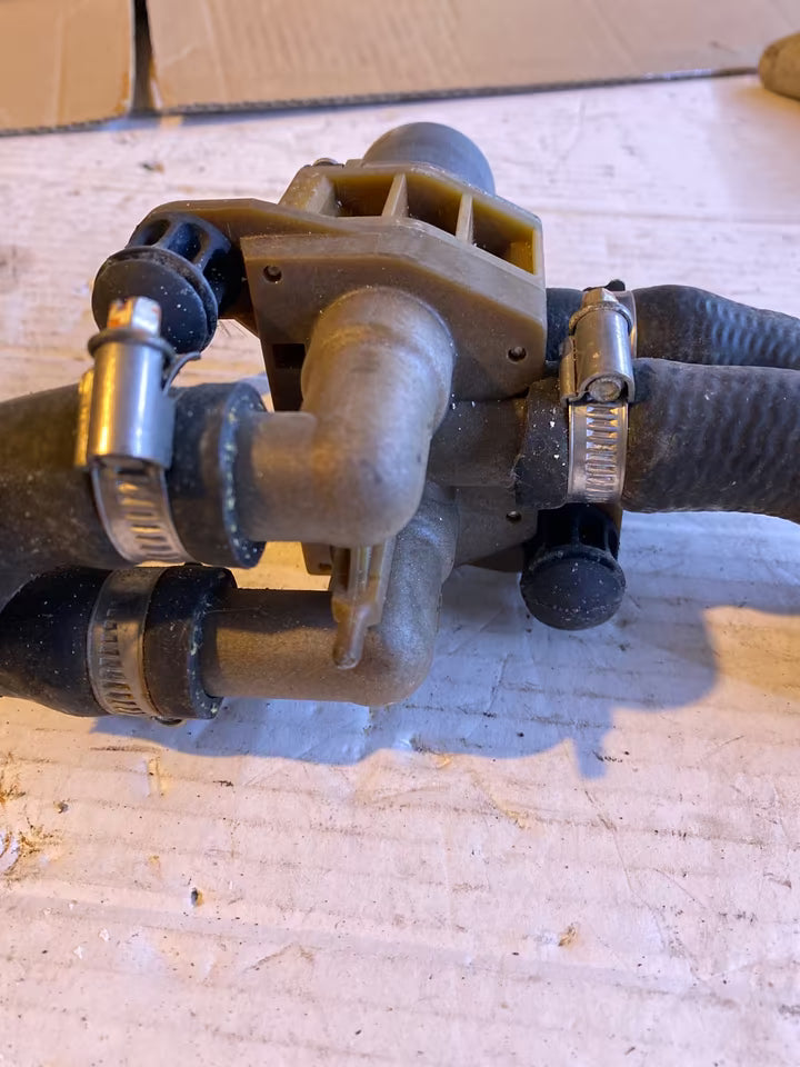 Mercedes W202 Heizungsventil 0018303684 1147412080