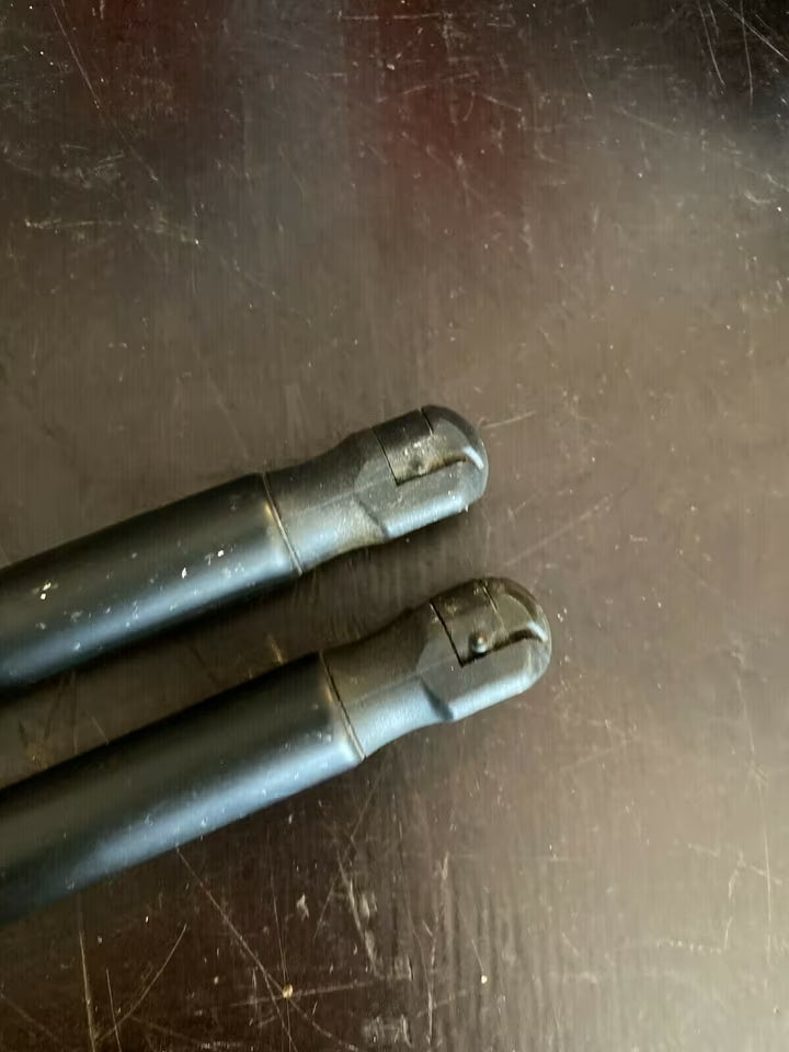 Opel Astra H Gasdruckfedern Kofferraumklappe