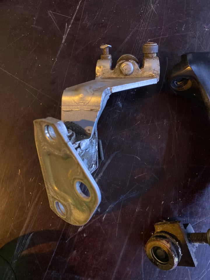 Ford Transit Schiebetürschaniere