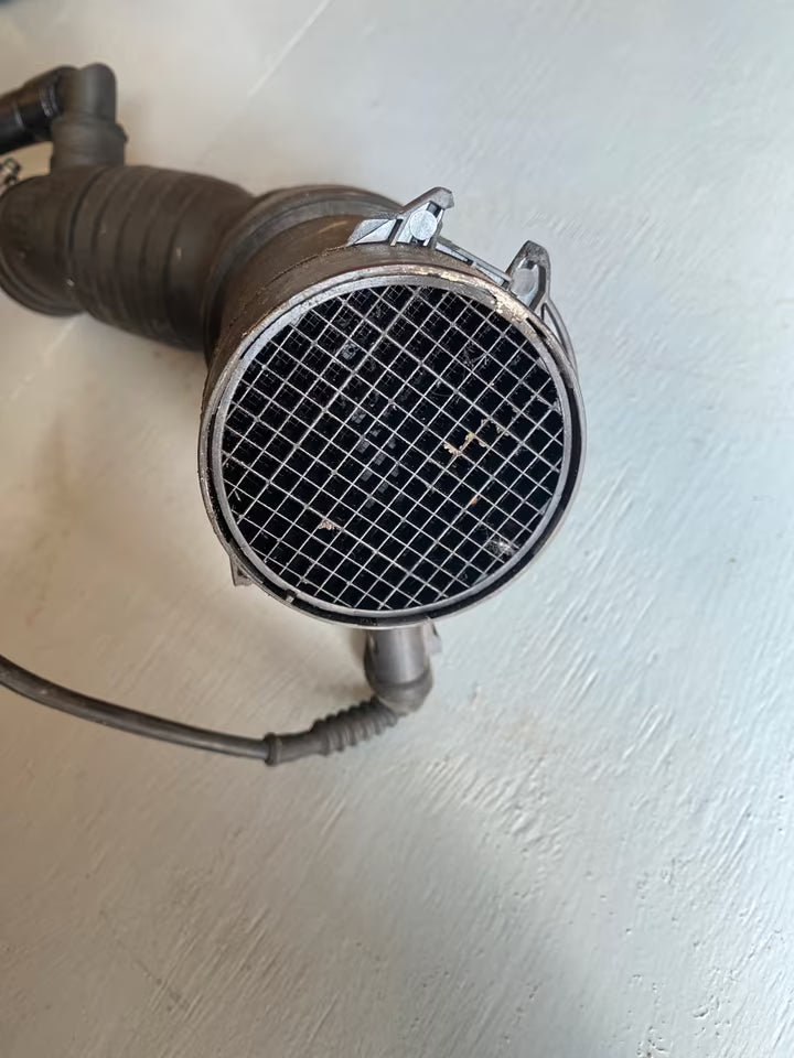 VW /Audi Ansaugrohr Luftmassenmesser 4B0129627A/ 0281002429