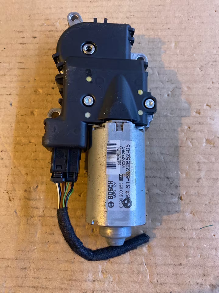 BMW E91 Schiebedachmotor 0390200053 6922652