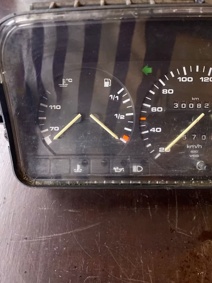 VW T4 Tacho Tachometer 701919033BA 701919053AB