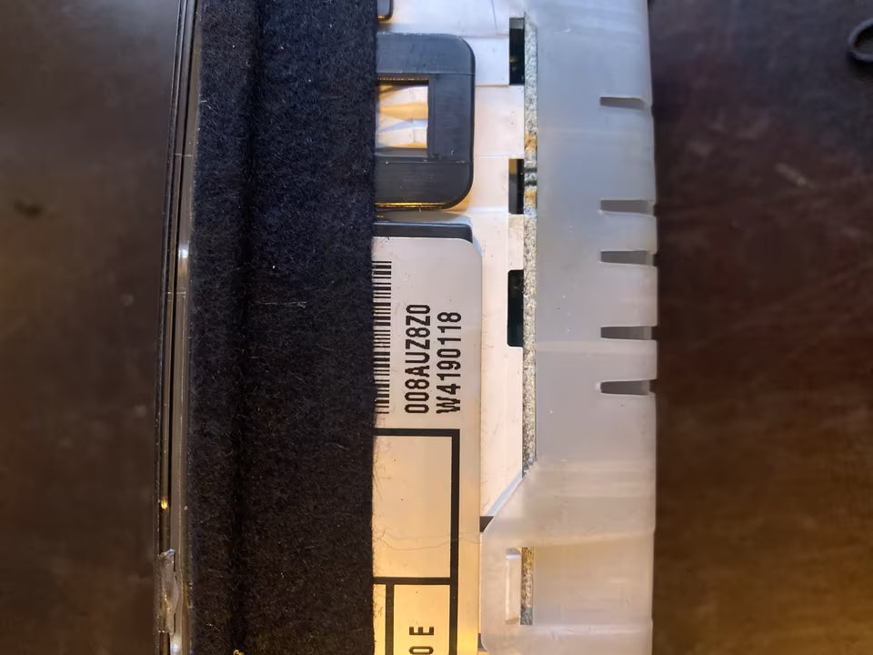 Audi A3 8L Tacho Tachometer Kombiinstrument 8L0919860 E