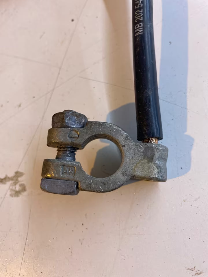 Mercedes W203 Batteriekabel 2025400231 Minuspol Massekabel