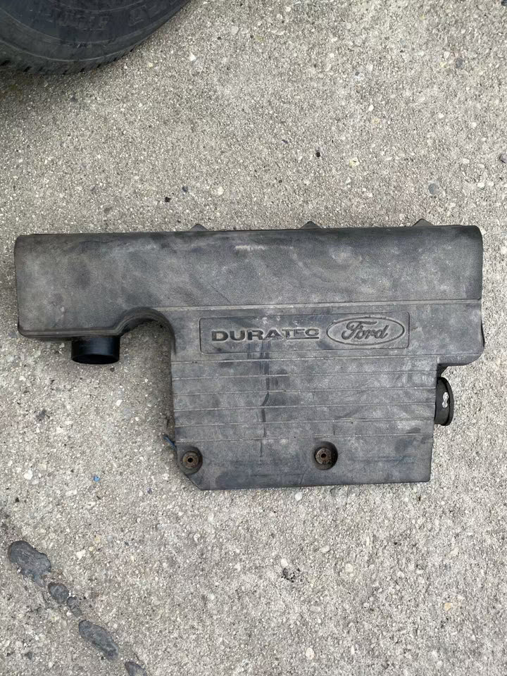 Ford Fusion Motorabdeckung