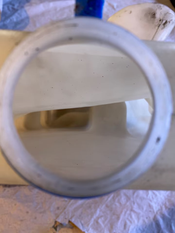 Audi 100 Wischwasserbehälter mit Pumpe 4A0955453B