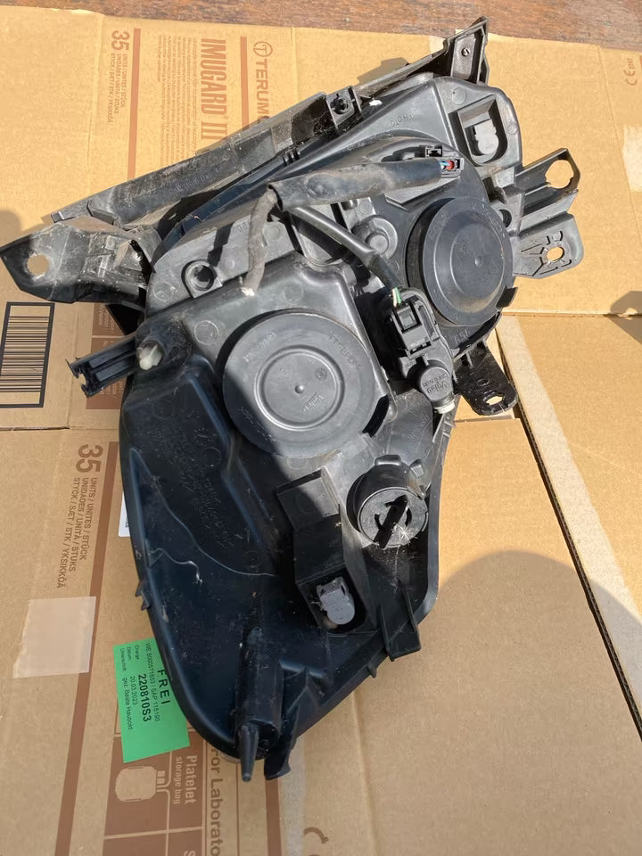 Renault Clio III Frontscheinwerfer Rechts
