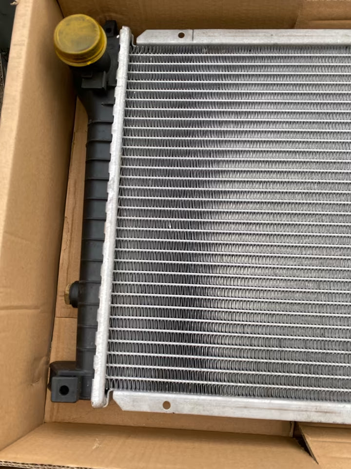 BMW 3, 5er Kühlmittelkühler 8MK376717464