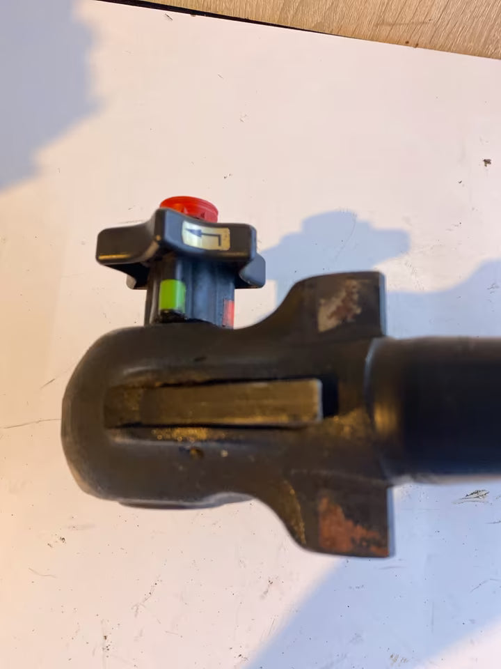 Audi A4 B5 Anhängerkupplung Kugelkopf 305208GGG52