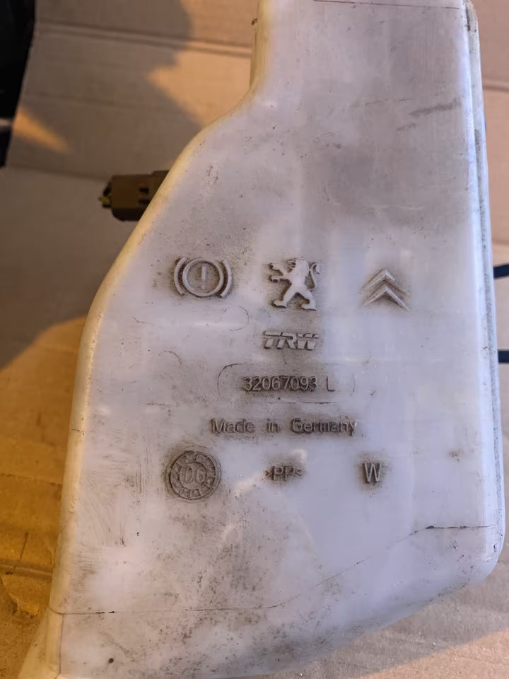 Peugeot 207 Citroën C2 C3 Hauptbremszylinder 32067093