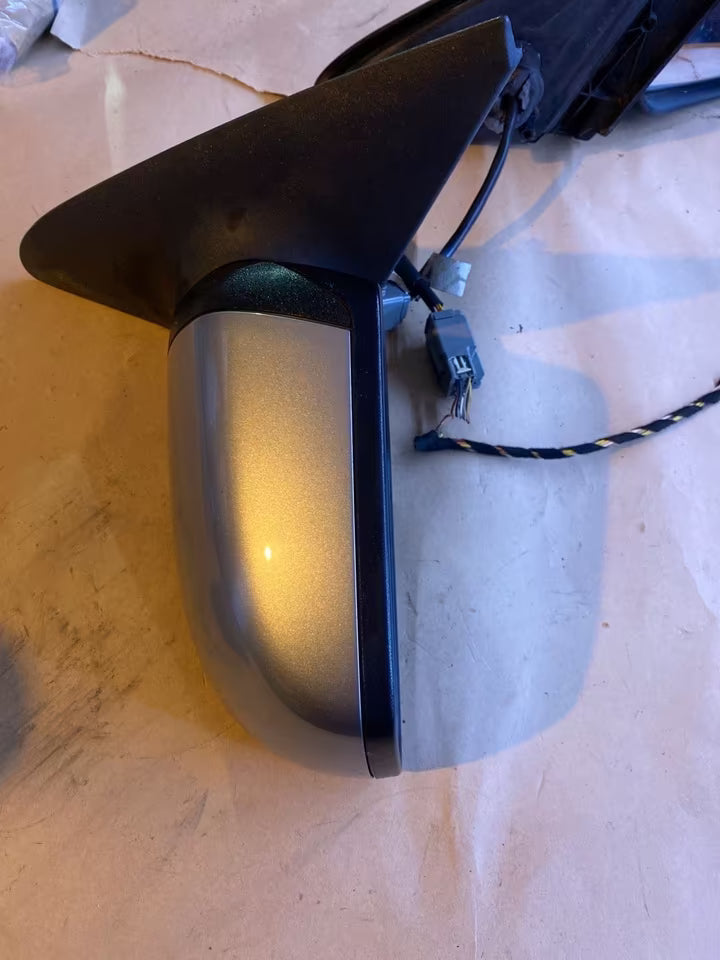 Ford Mondeo 3 Seitenspiegel mit Umfeldbeleuchtung